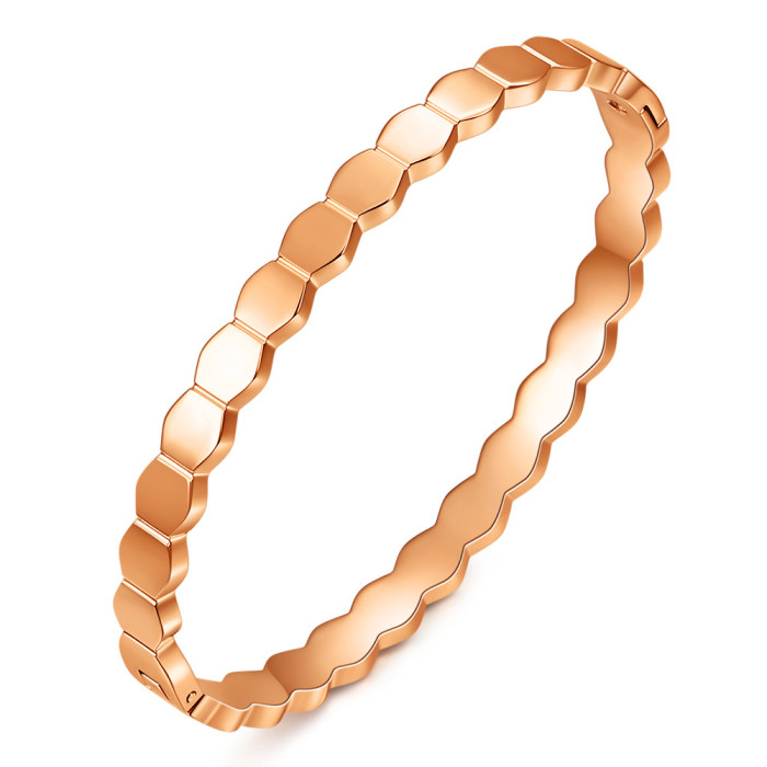 European and American New Style 60MM Simple Personality Hexagonal Honeycomb Bracelet Diamond Smooth Buckle Bracelet Wholesale for Women