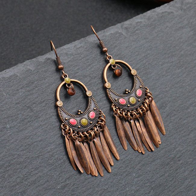 Vintage Tassel European and American Style Earrings for Women, Palace Style Long Pointed Diamond Earrings, Cross-Border Personality Oil Drop Slimming Tassel Earrings