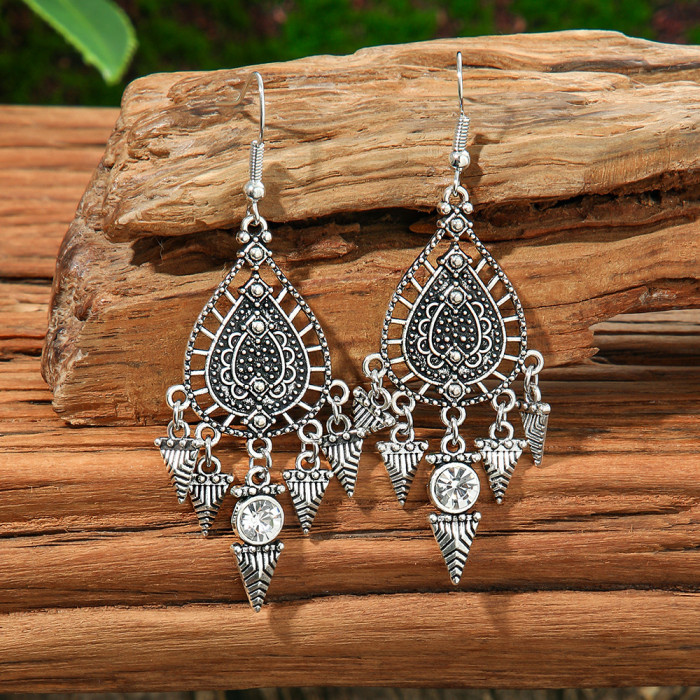 Hot-Selling Retro Ethnic Style Earrings for Tourist Attractions, Unique Creative Geometric Tassel Earrings Wholesale