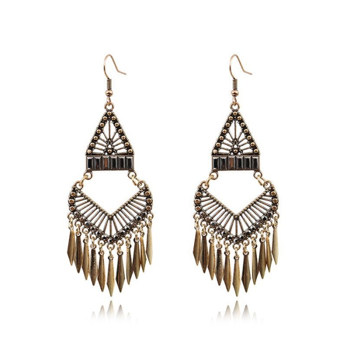 European and American Style Earrings, Alloy with Inlaid Diamonds, Bohemian Tassel Earrings, Gold Color, Unique and Exaggerated Long Drop Earrings