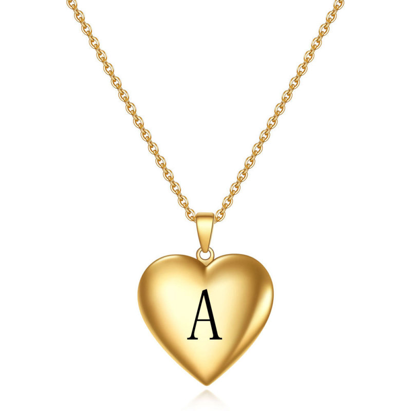 Wish Amazon Creative Commemorative Photo Heart-shaped Gold Pendant Titanium Steel Initial Heart Necklace for Women