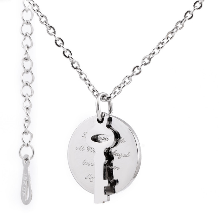 Amazon INS 40MM Simple Creative Rose Gold Couple Key Titanium Steel Collarbone Letter Necklace Wholesale