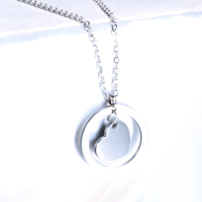 Hot Sale Stainless Steel 26 Letters Round Hollow Heart Necklace Laser Logo Engraving Necklace
