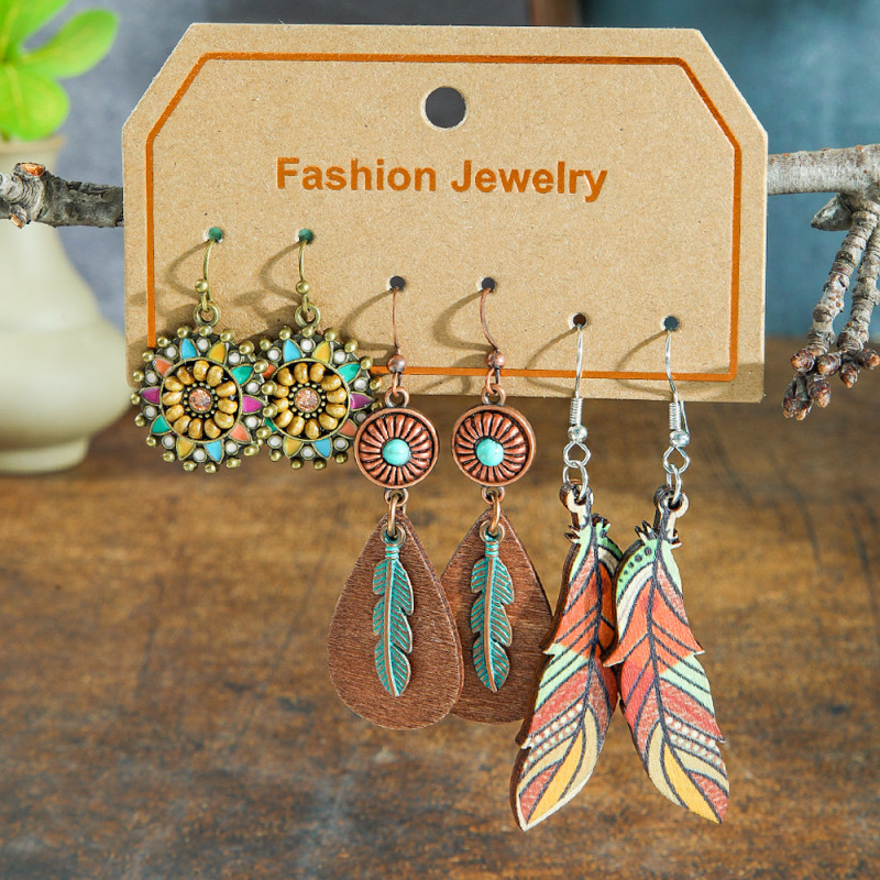 European and American Cross-Border Retro Fashion Bohemian Coffee Color Earrings Personality Versatile Hand-Woven Temperament Tassel Earrings