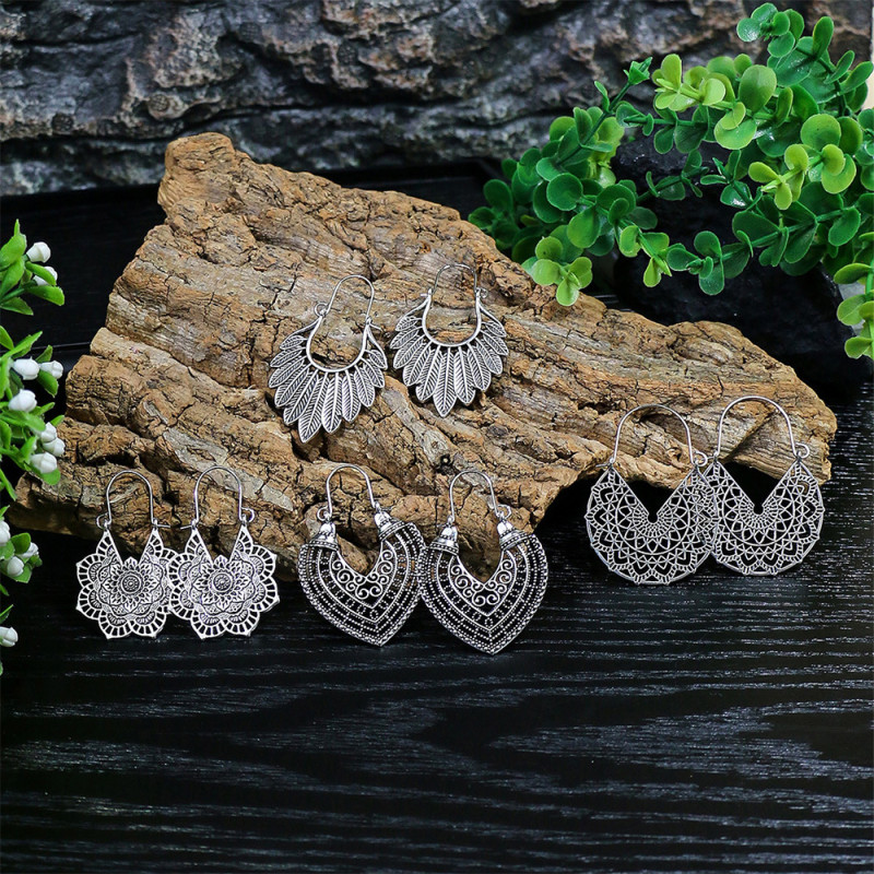 Cross-Border Independent Station Hot-Selling Earrings for Women, European and American Trendy Heart Flower Leaf Earrings, Vintage Silver U-Shaped Ear Jewelry