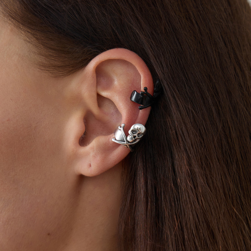 European and American Cross-Border Jewelry Halloween Mini Spliced Skull Ear Cuff Dark Style Personality Spider Ear Clip for Women