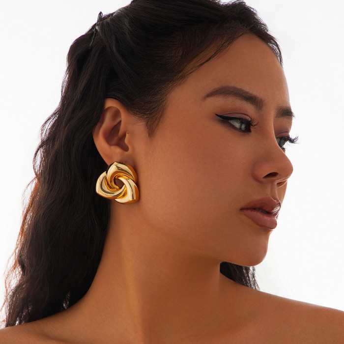 European and American Cross-Border Jewelry Personality Simple Wrapped Rose Flower Earrings Internet Celebrity Same Style Folding Leaf Earrings