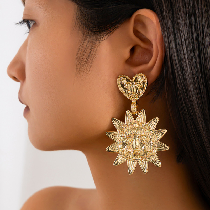 European and American Cross-Border Jewelry Exaggerated Sunflower Alloy Earrings Round Irregular Geometric Earring Set