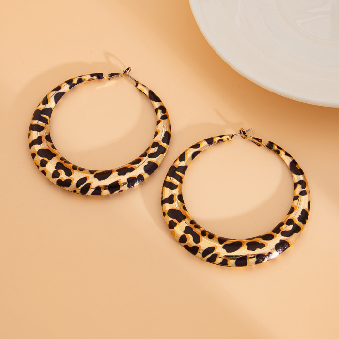 European and American Cross-Border Jewelry Exaggerated Leopard Print Large Hoop Earrings Hot Girl Design Sense Geometric Earring New Model