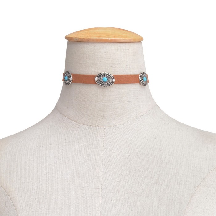 European and American Fashion Accessories Bohemian Style Retro Simple Metal Flower Plate Turquoise Necklace Choker C1711
