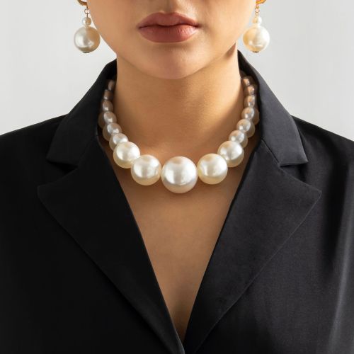 Europe and America Cross Border Ornament Cold Style Vintage Beaded Chain Necklace Ethnic Imitation Pearl Niche Design Necklace