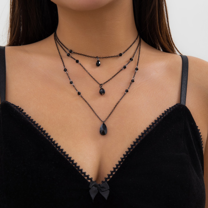 European and American Cross-Border Jewelry Retro Gothic Blood Drop Tassel Choker Imitation Blood Water Drop Metal Blood Color Collar