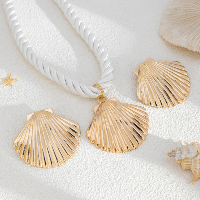 Jewelry Ocean Vacation Alloy Scallop Pendant Necklace Personality Bohemian Thick Rope Collarbone Chain