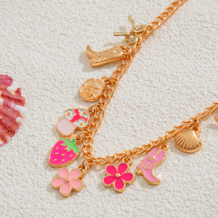 Jewelry Sweet Style Flower Irregular Necklace Elegant Fresh Strawberry Alloy Collarbone Chain for Women
