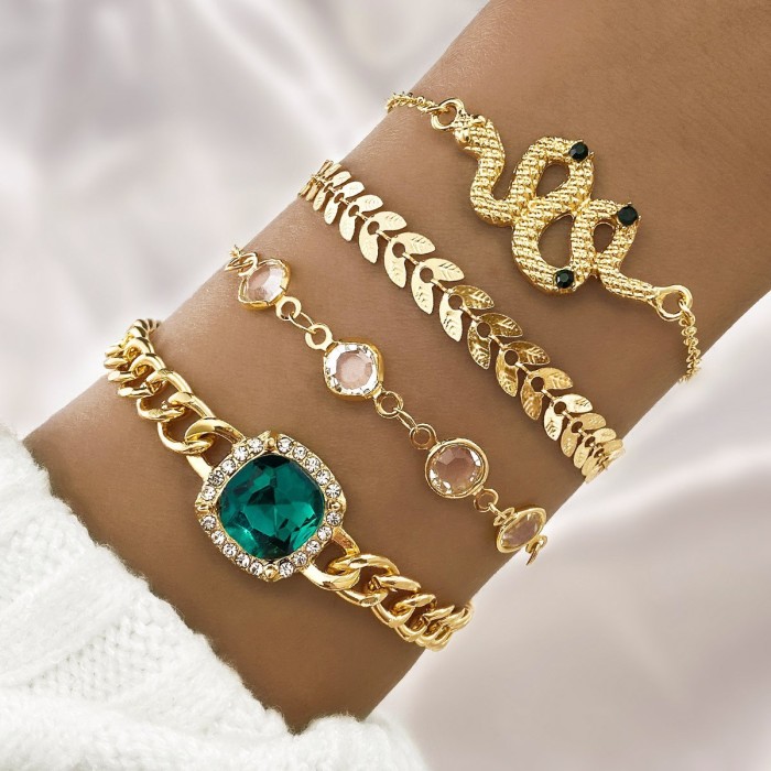 Cross-Border New Arrival European and American Bracelets Ins Vintage Lvzuan Square Bracelet Diamond Butterfly Heart Bracelet 4-Piece Set