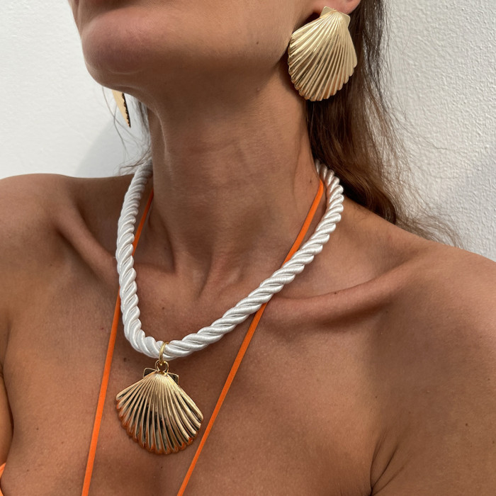 Jewelry Ocean Vacation Alloy Scallop Pendant Necklace Personality Bohemian Thick Rope Collarbone Chain