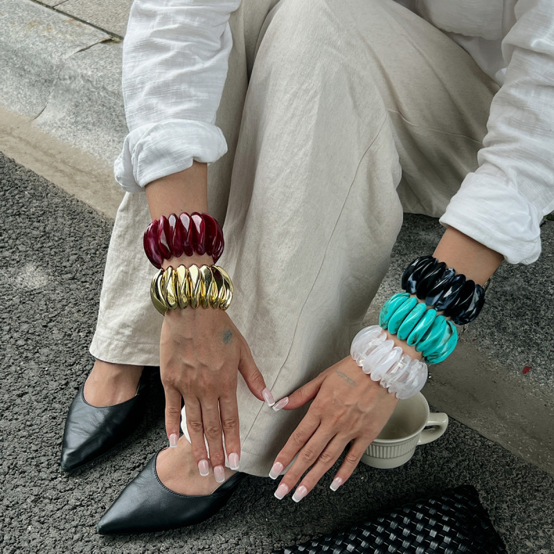 European and American Cross-Border Jewelry Niche Design Irregular Resin Gradient Bracelet Simple Ins Style Spliced Elastic Bracelet