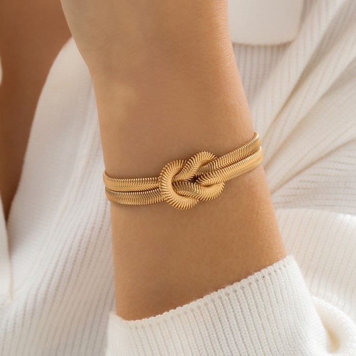European and American Cross-Border Jewelry Niche Design Sense Twisted Snake Bone Chain Bracelet Simple Minimalist Style Buckle Knot Hand Jewelry