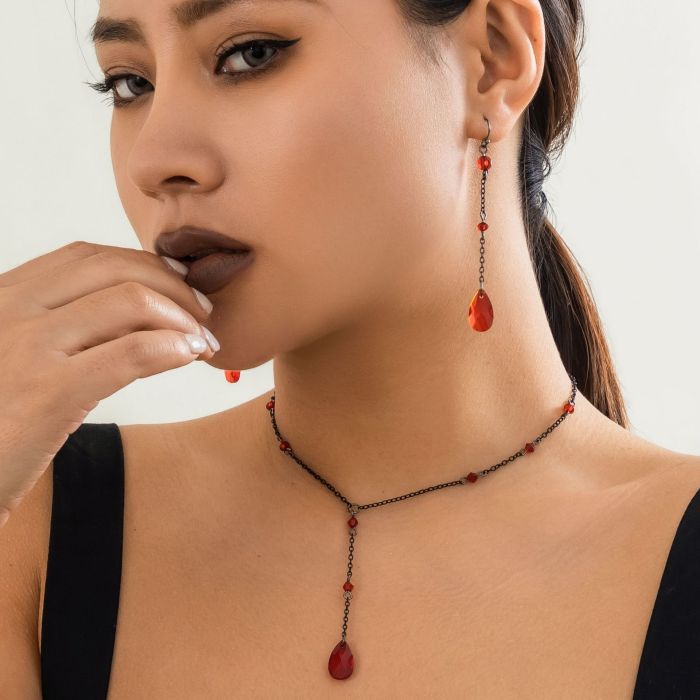 European and American Cross-Border Jewelry Retro Gothic Blood Drop Tassel Choker Imitation Blood Water Drop Metal Blood Color Collar