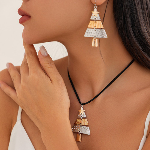 European and American Cross-Border Jewelry Christmas Pine Tree Pendant Necklace Set Ins Style Three-Dimensional Metallic Collarbone Chain