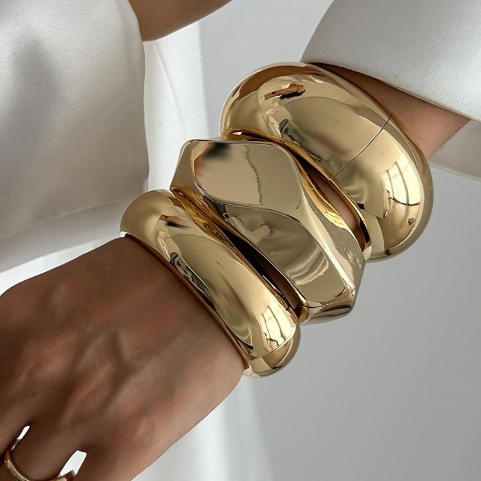Jewelry Fashionable Irregular Alloy Bracelet Simple Smooth Bracelet Set Wide Version