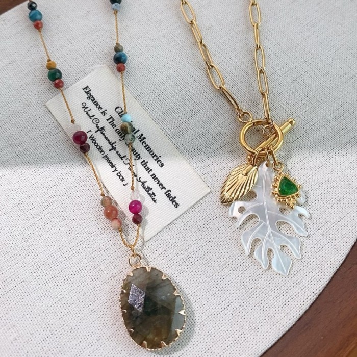 Minimalist Niche Personality Fashion Commuting Multicolor Glaze Design Bead Chain Stainless Steel Gold Plated Necklace