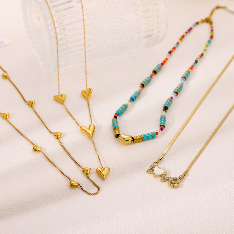 Fashion New Tassel Heart Luxury Gold Non-Fading New Women's Collarbone Chain Elegant Necklace Jewelry Wholesale