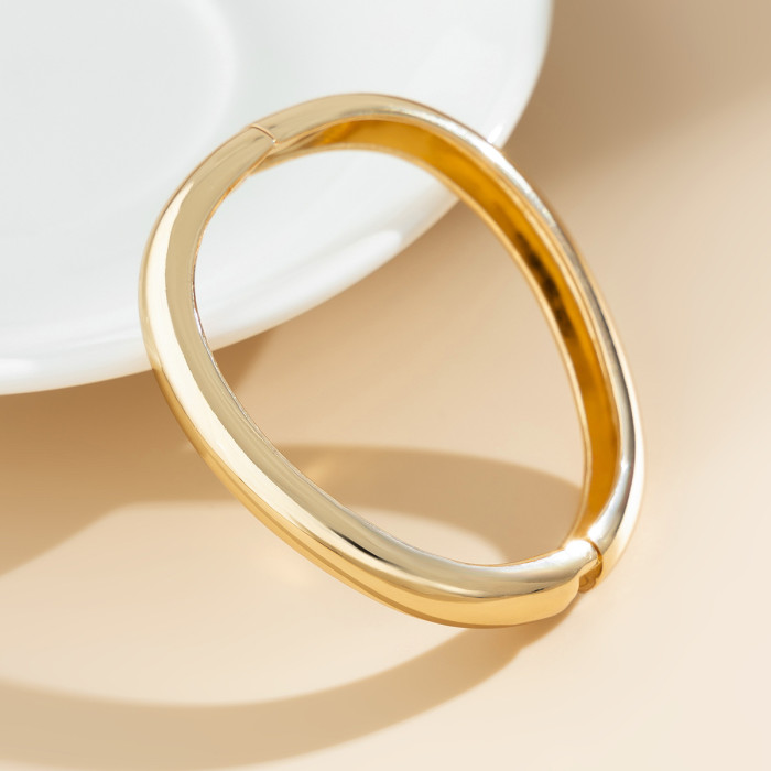 European and American Cross-Border Jewelry Design Exaggerated Smooth High-End Square Notch Irregular Bracelet
