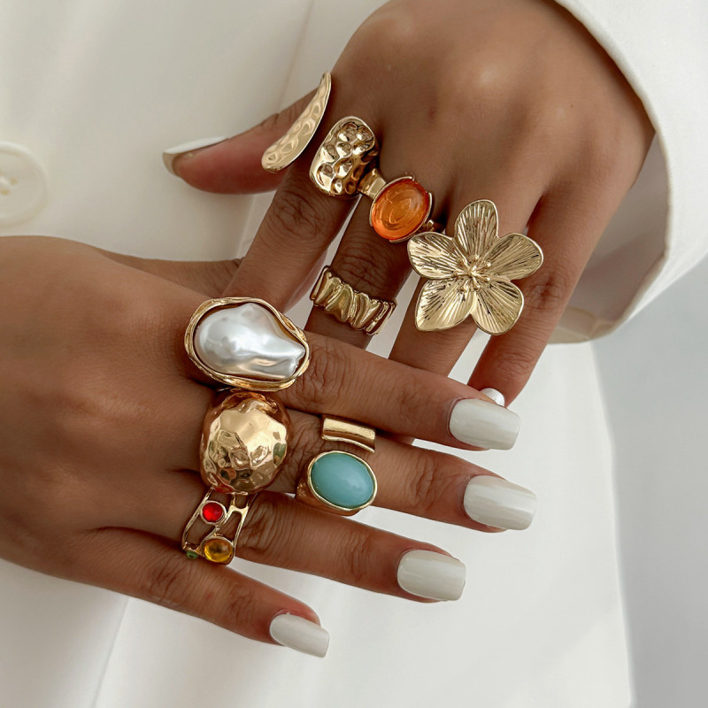 European and American Cross-Border Jewelry INS Style Pearl Hollow Irregular Ring Vintage Inlaid Alloy Flower Joint Ring