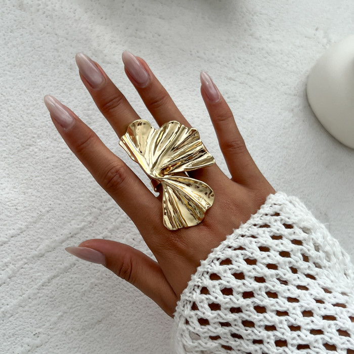 European and American Cross-Border Jewelry Light Luxury Style Irregular Three-Dimensional Alloy Ring Design Sense Wrinkled Wide Band Ring New Product
