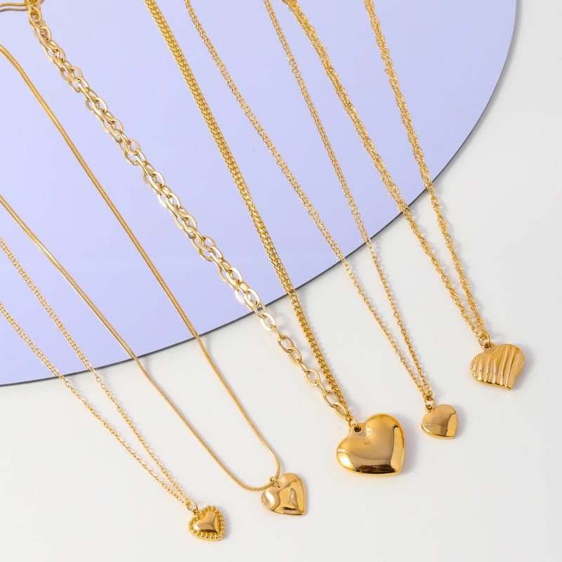 European and American Fashion Simple Luxury Versatile Women's Stainless Steel Heart Necklace Jewelry Wholesale Pendant