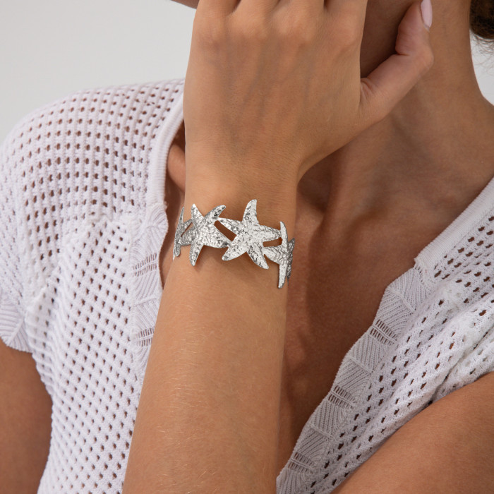 European and American Cross-Border Beach Vacation Style Starfish Conch Bracelet for Women Exaggerated Metallic Texture Rough Shell Open Bangle