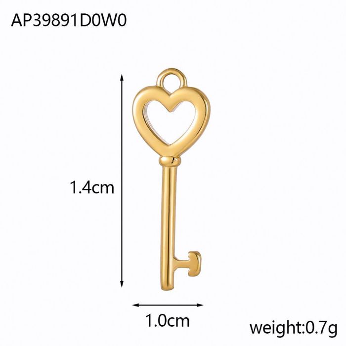 New Heart Key Necklace for Women, Light Luxury, High-End Feel, Simple Niche, Trendy Versatile Jewelry Wholesale