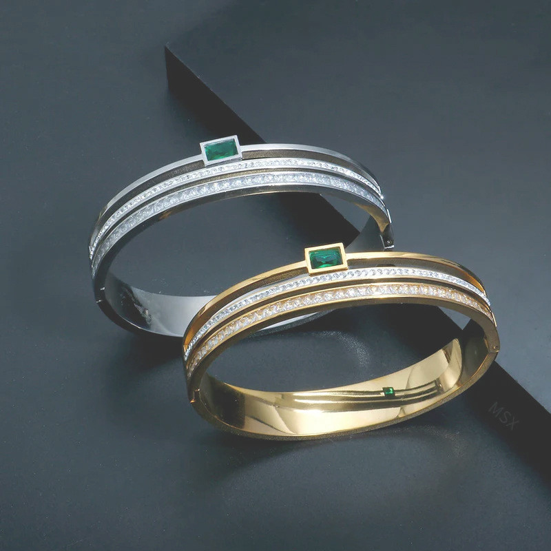 Cross-Border Women's Three Crowns Titanium Steel Bracelet Green Zircon Square Crystal Stainless Steel WeChat Full Diamond Cross-Border Exclusive