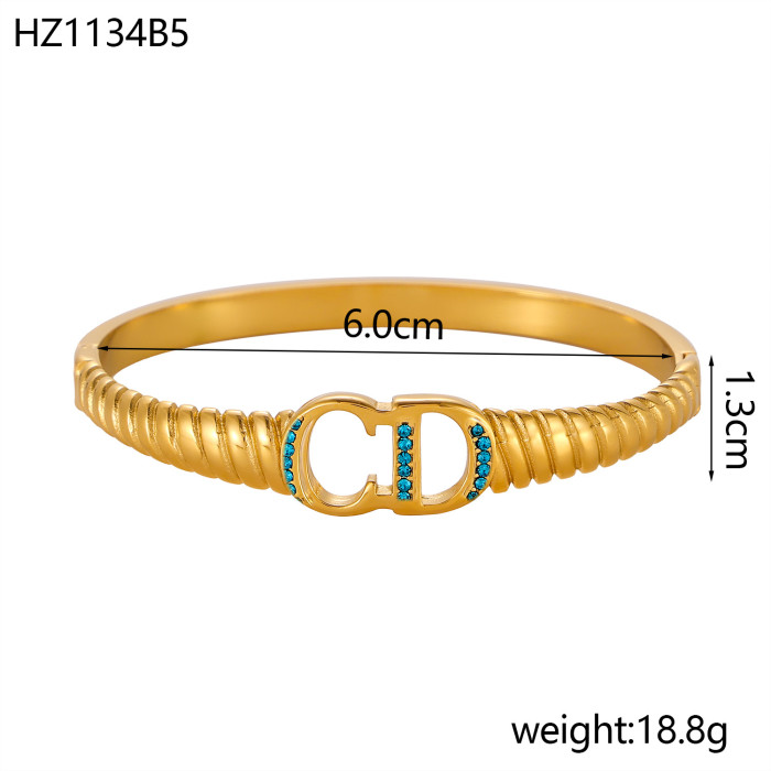Hot-Selling Geometric Design Titanium Steel Bracelet for Women, Vintage French Bracelet, Long-Lasting Color