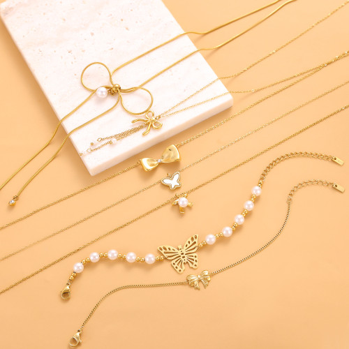 Heart Necklace 2024 New Hot-Selling High-End Elegant Peach Heart-Shaped Collarbone Chain Light Luxury Niche Necklace Wholesale