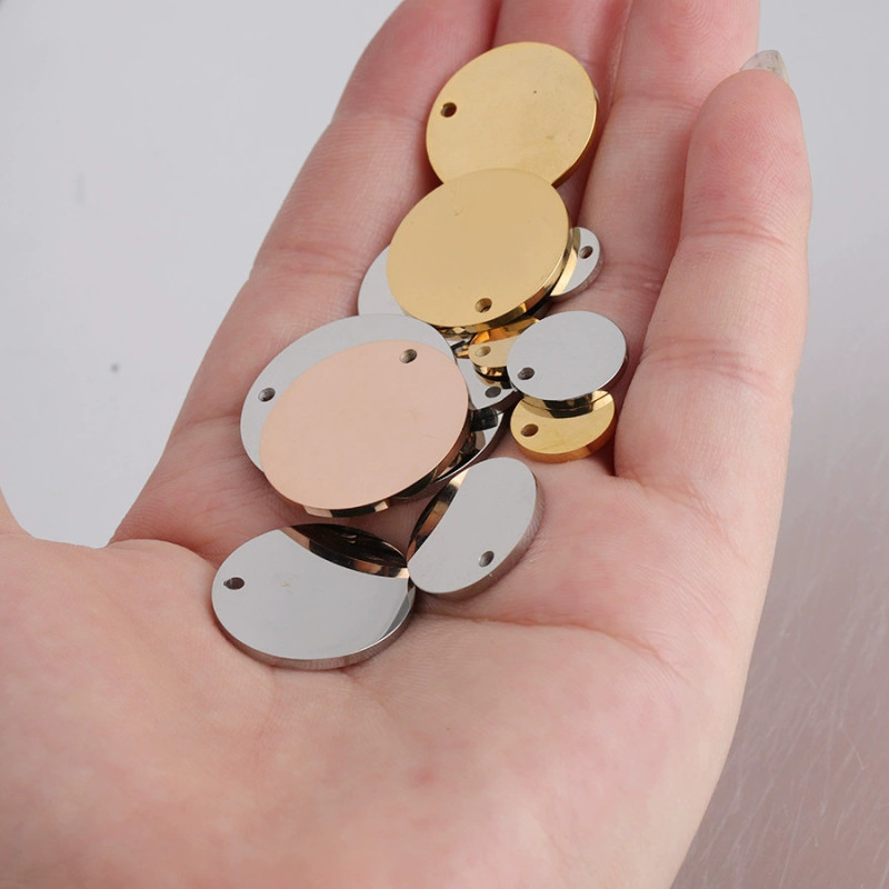 Hot Selling Geometric Stainless Steel Jewelry Accessories DIY Round Disc Round Tag Non-Fading Pendant Jewelry Wholesale