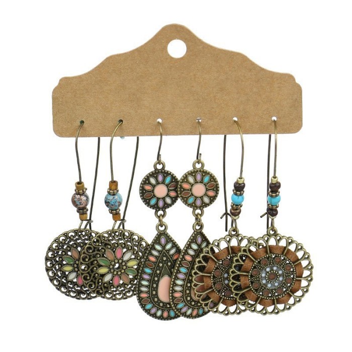 Hot-Selling Bohemian Style Hollow Tassel Earrings Personality Versatile Fishbone Accessories Water Drop Earrings Whol...