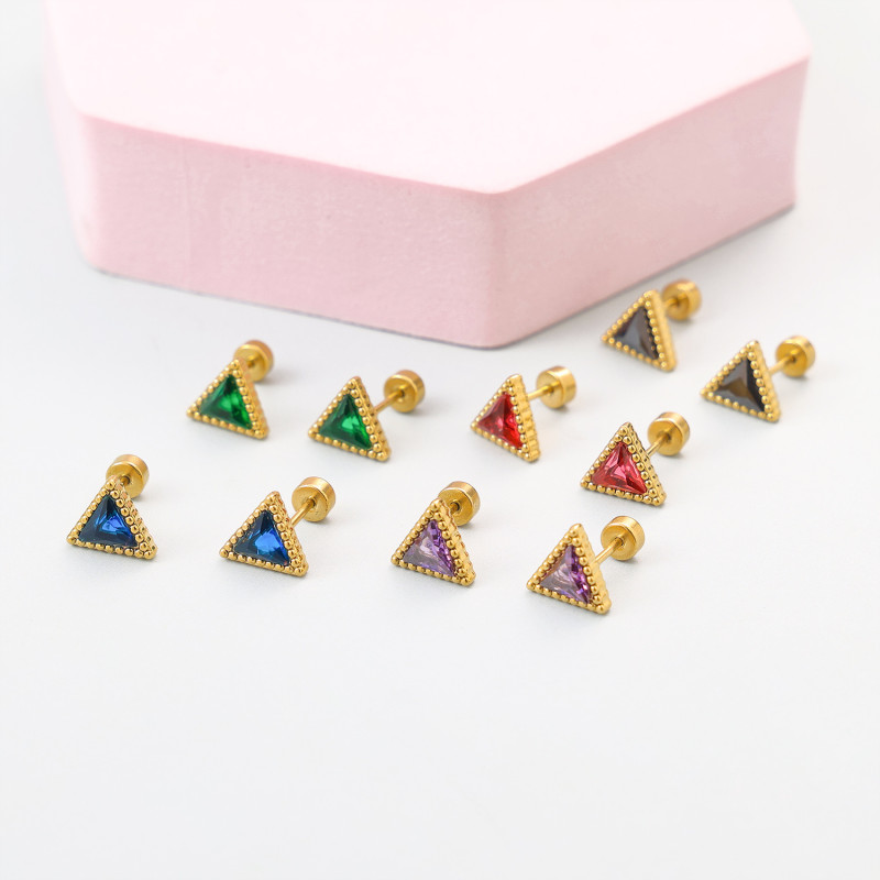 European and American Style Stainless Steel Emerald Triangle Earrings High-end Vintage Light Luxury Earrings French Chanel Accessories Wholesale