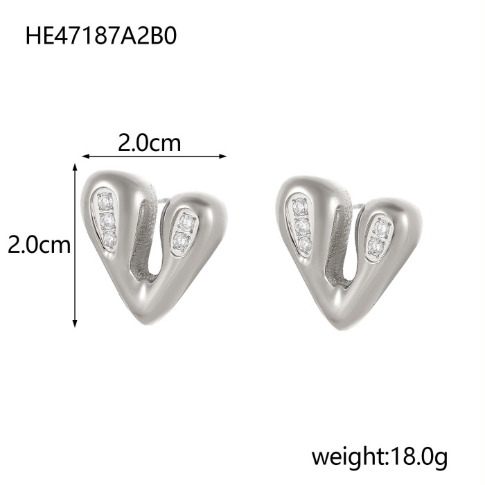 Hot Sale, Fashionable and Elegant Heart-Shaped Women's High-End Fashion Style Hot Ins Niche Earrings Wholesale