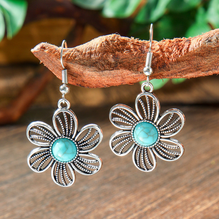 New Hot Selling Bohemian Style Turquoise Earrings Vintage Creative Personality Alloy Texture Earrings Wholesale
