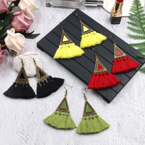 Statement Exaggerated Fashion Long Earrings for Women Ethnic Style Yarn Tassel Pendant Earrings Jewelry Manufacturer Wholesale