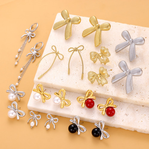 European and American INS Style Fashion Trendy Stainless Steel Bowknot Earrings High-end Light Luxury 18K Gold-plated Butterfly Stud Earrings Wholesale