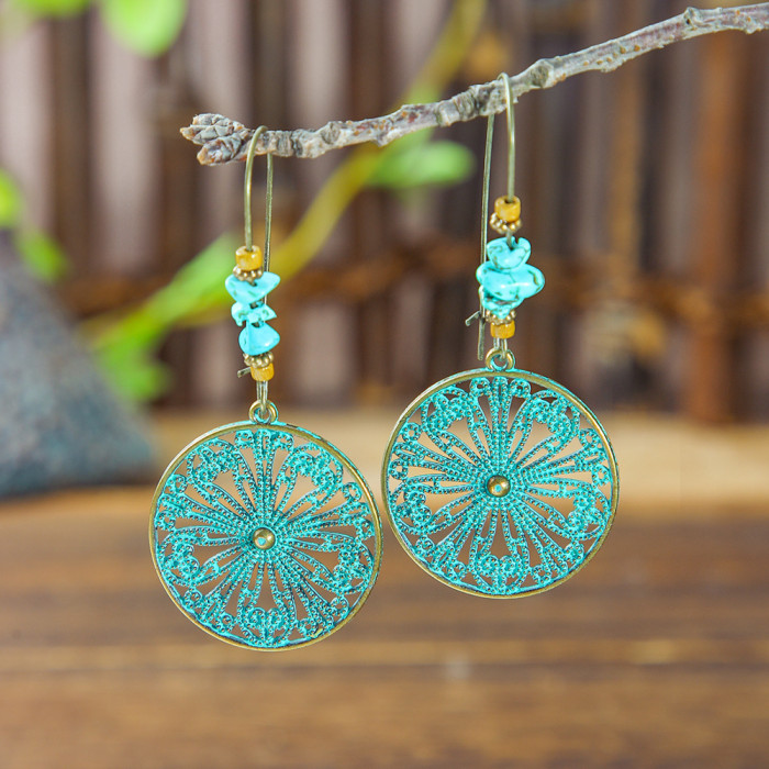 Fashion Hot Sale Retro Round Earrings for Women Creative Flower Alloy Drop Earrings European and American Trendy Earrings Wholesale