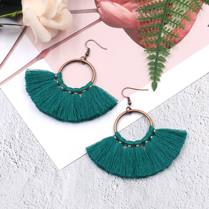 New Bohemian Earrings for Women, European and American Cross-Border Fashion Creative Handmade Fan-Shaped Tassel Earrings