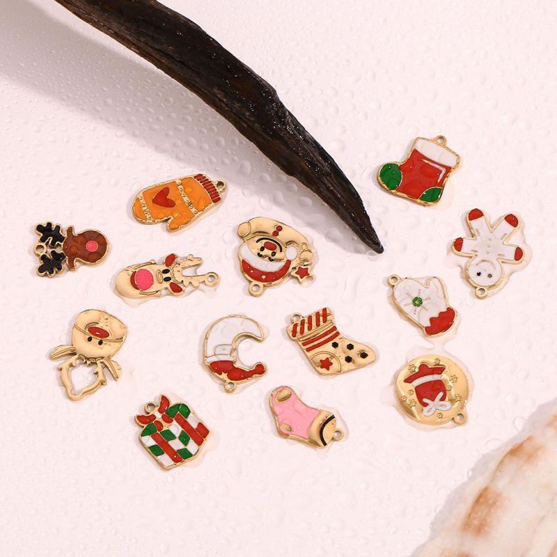 European and American Cross-Border Santa Claus Cute Cartoon Pendant Stainless Steel 14K Gold Plated Reindeer Snowman Sock Accessories