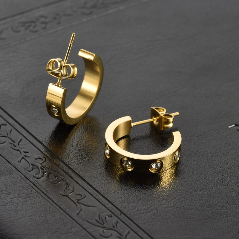 Cross-Border Hot Selling C-Shaped Titanium Steel Earrings Screw Stud Fashion Earrings with Drill Open Daily Tassel Versatile National Style