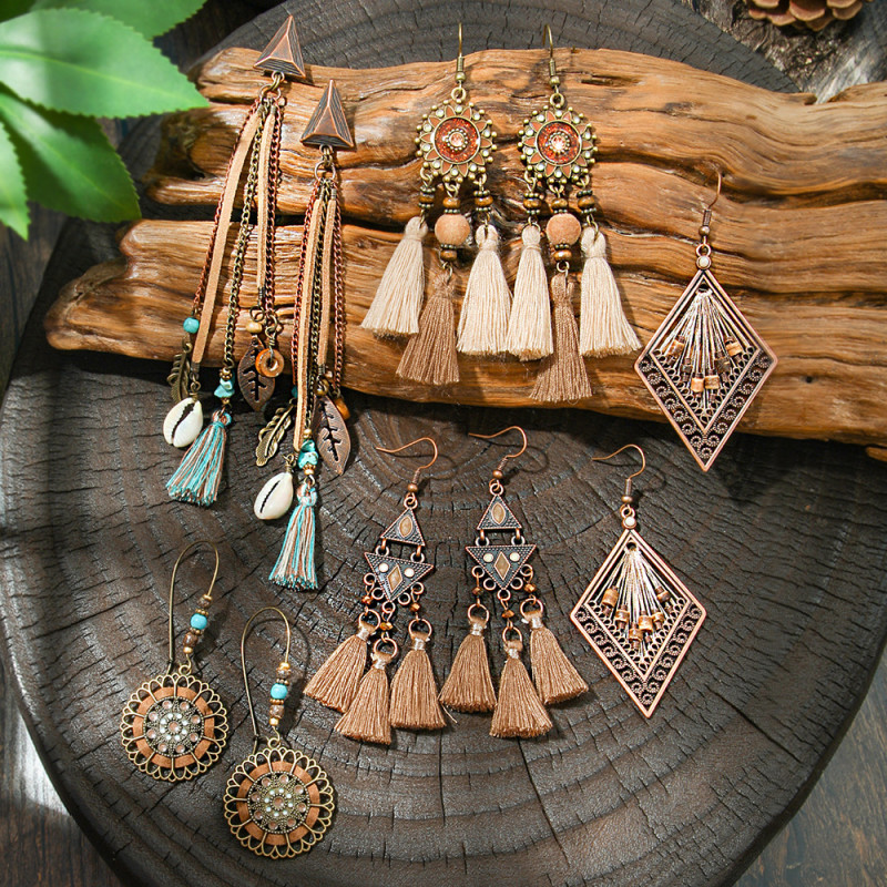 Bohemian Style Earrings Wholesale Vintage Distressed Hollow Tassel Earrings Exotic Ethnic Style Long Elegant Drop Earrings