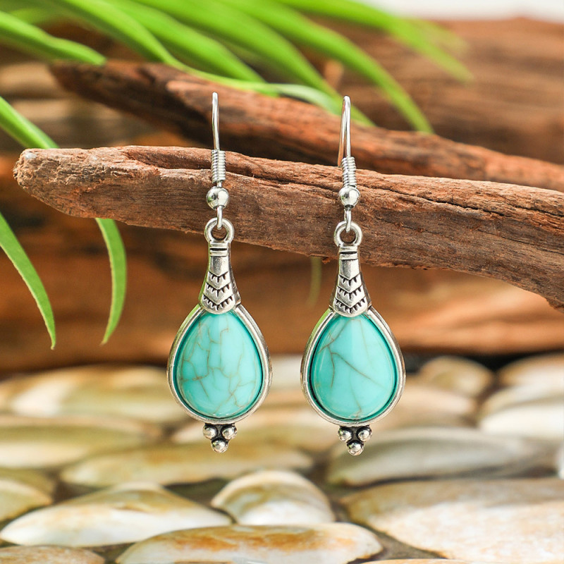 European and American Cross-Border Hot-Selling Super Beautiful Turquoise Earrings Simple Personality Creative Retro Ethnic Style Earrings Wholesale