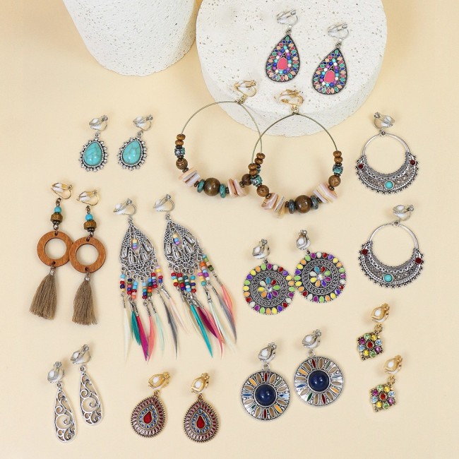 Cross-Border Hot-Selling Bohemian Style Retro Geometric Hollow Earrings Creative Fashion High-End Ethnic Style Ear Clips
